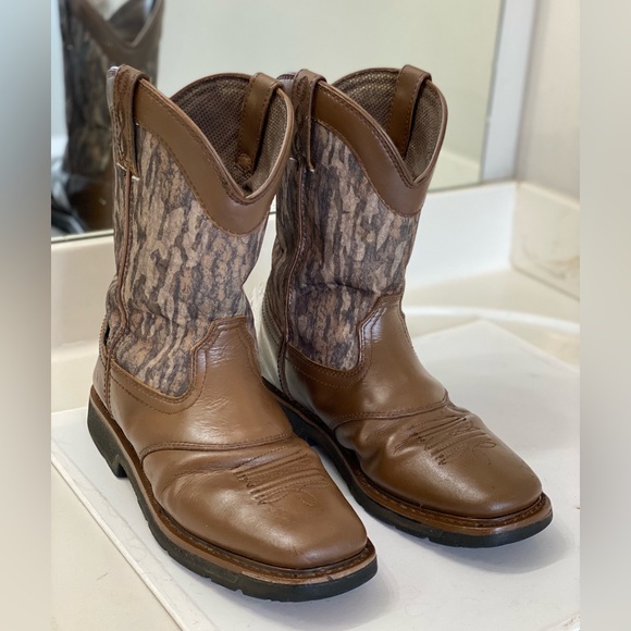 Cabelas SOLD SOLD - Picture 2 of 9